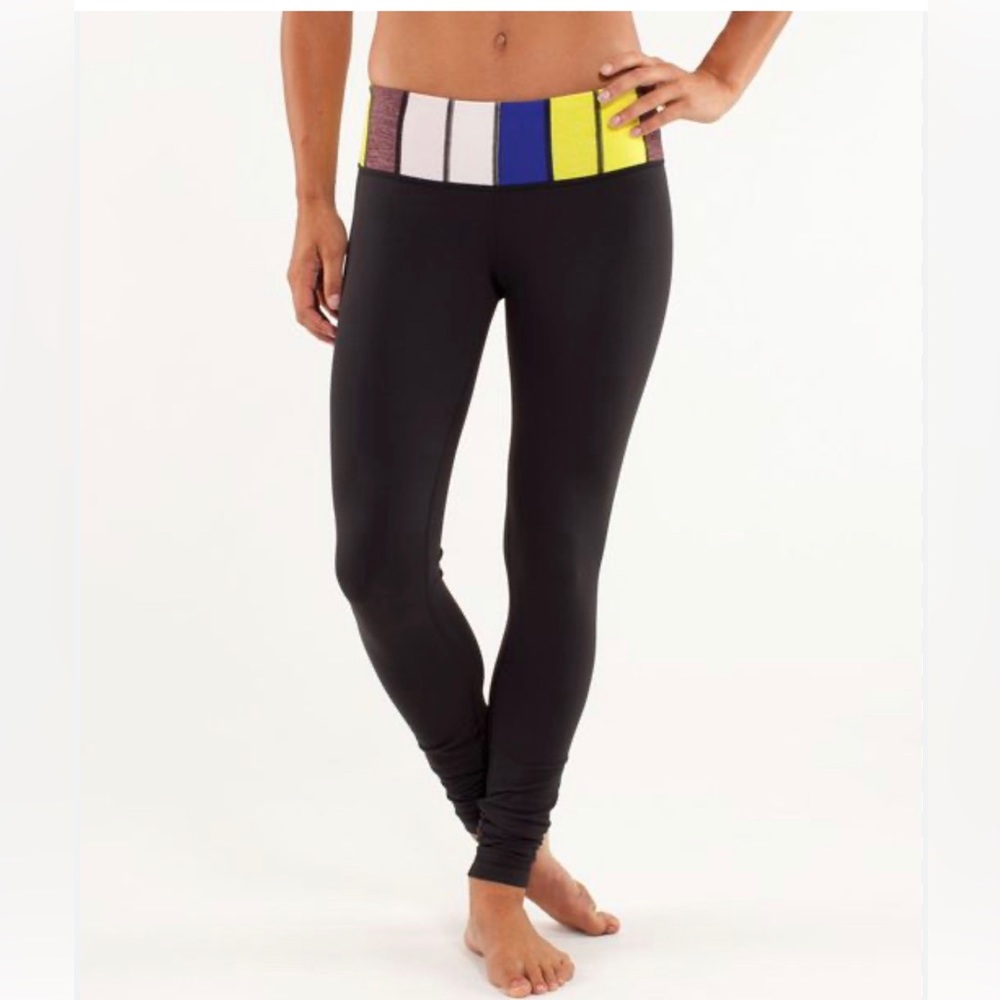 Lululemon sz 4 Reversible Wonder Under leggings